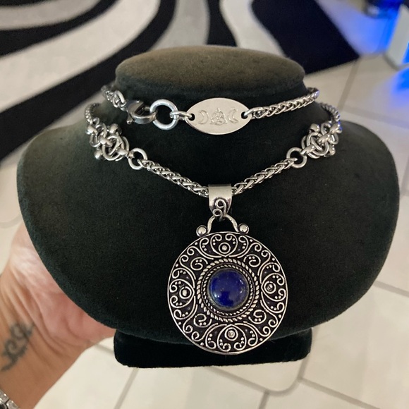 925 sterling silver overlay blue lapis round charm gemstone boho Celtic necklace - Picture 11 of 11